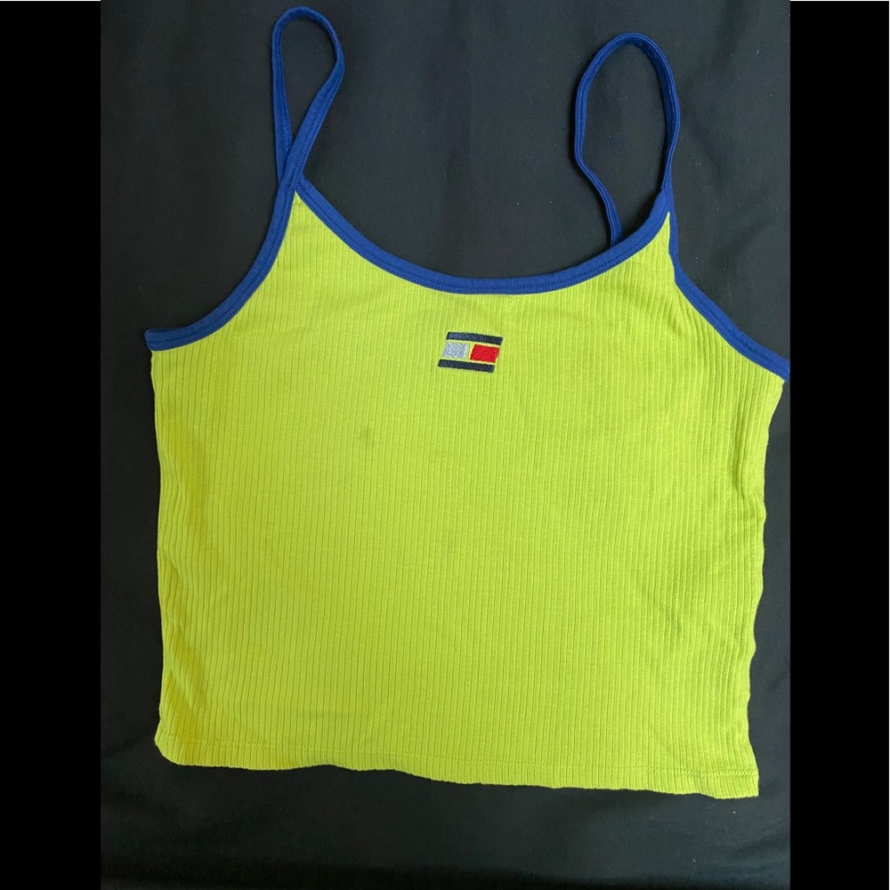 Tommy Hilfiger Crop Top 🤩